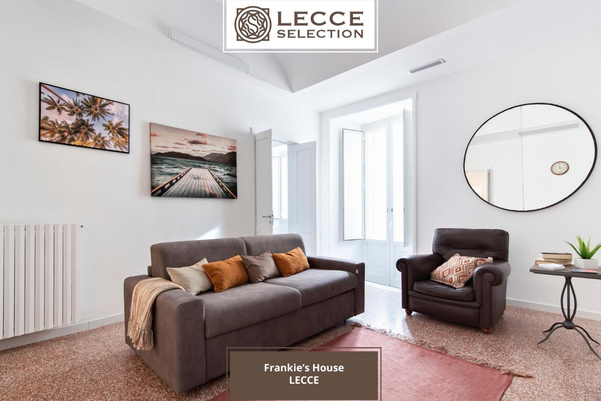Frankie'S House - Lecce Selection Apartment Bagian luar foto